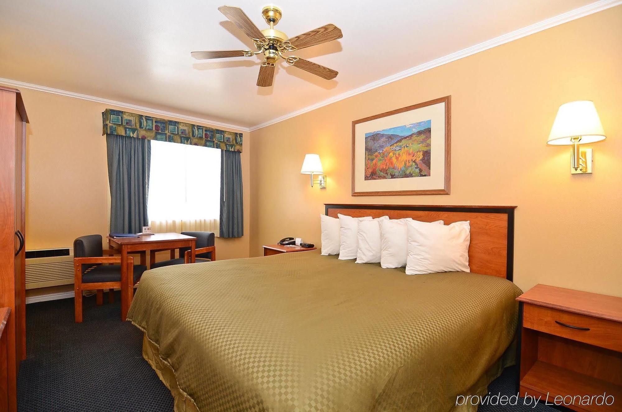 Best Western Richfield Inn Room photo